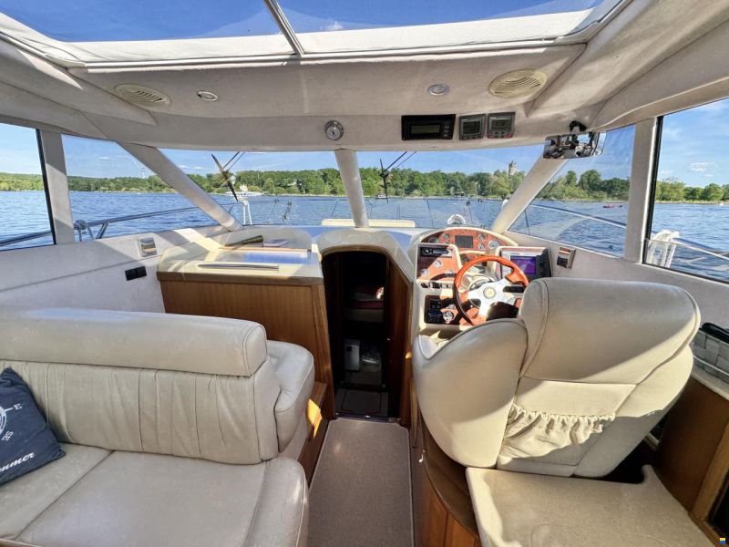 Galeon 330 HT