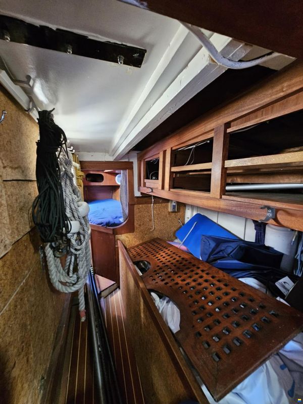 Ketch en bois 11m à restaurer