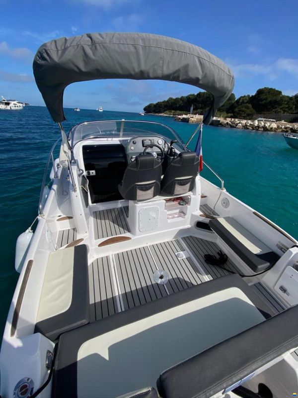 B2 Marine cap ferret 752