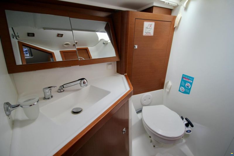 Beneteau Oceanis 45