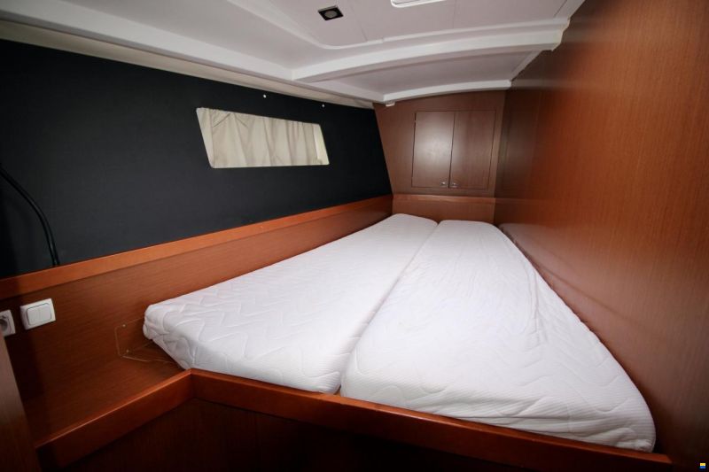 Beneteau Oceanis 45
