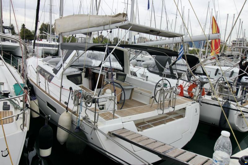 Beneteau Oceanis 45