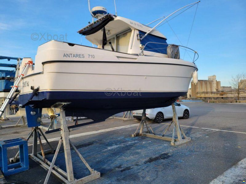 Beneteau Antares 7.10
