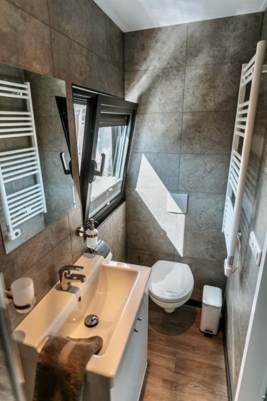 Exklusive Ferienwohnung auf dem Wasser