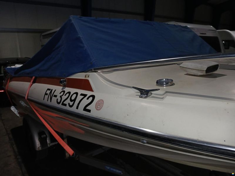 Glastron V 174