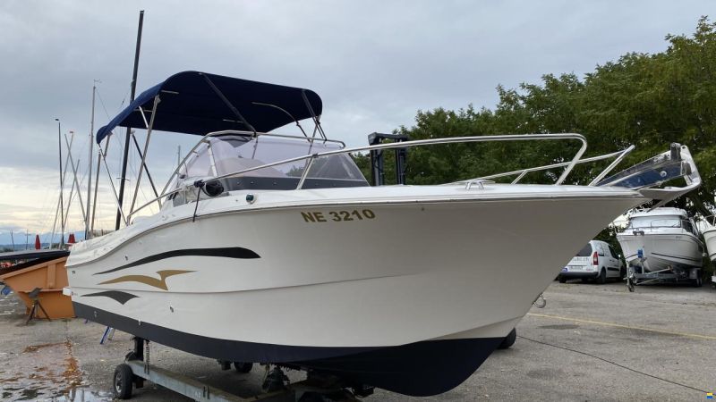 Pacific Craft Suncruiser 730