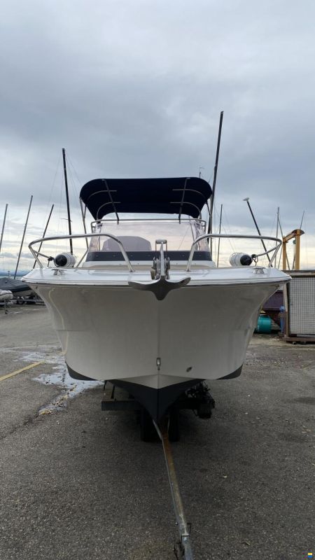 Pacific Craft Suncruiser 730