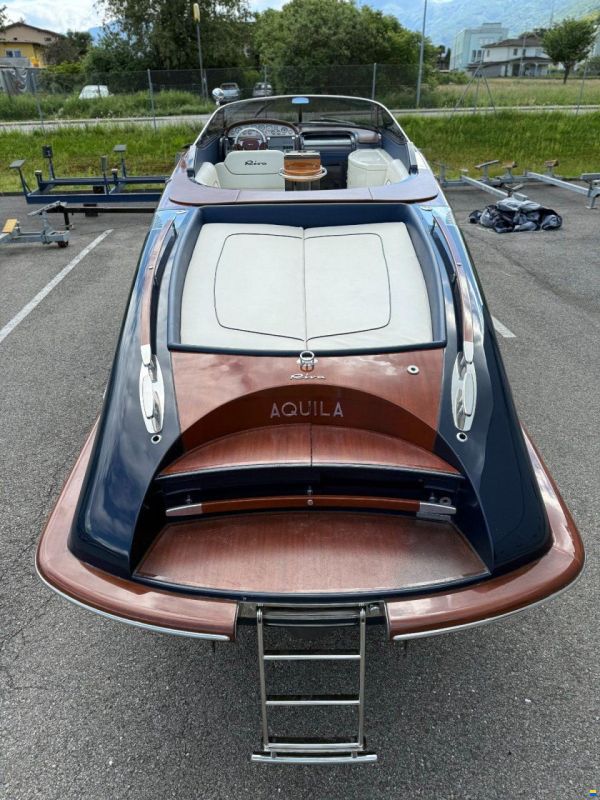 Riva AQUA 33