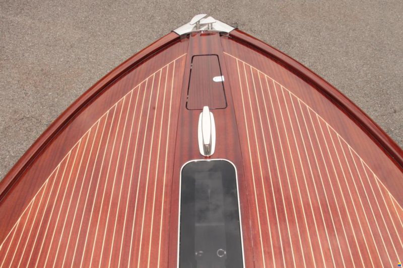 Riva AQUARIVA 33