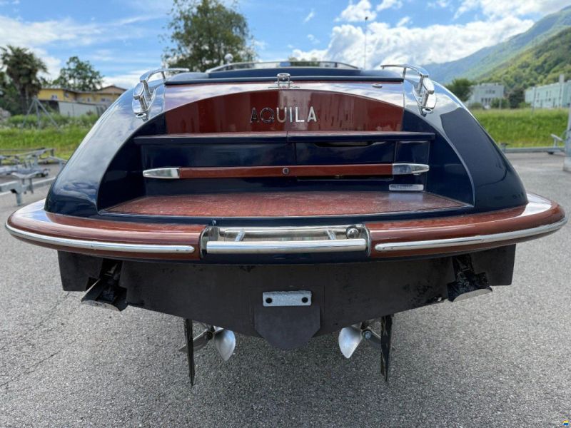 Riva AQUA 33