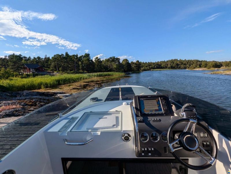 Paragon Yachts 31 Flybridge