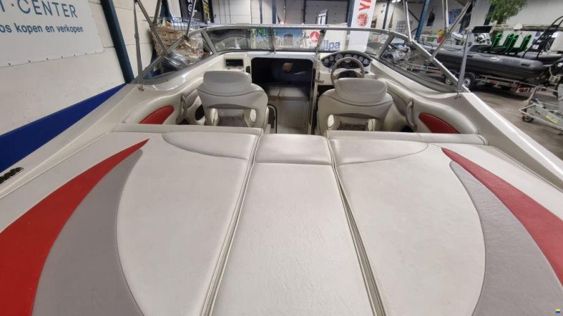 Stingray 205 CX 5.0 MPI met trailer en slechts 14