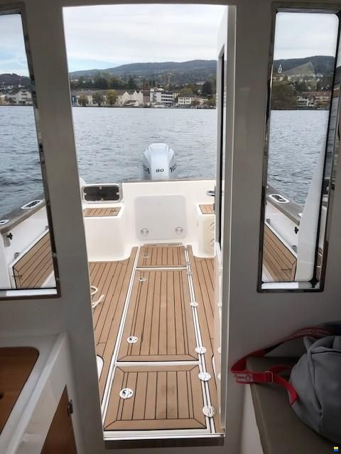 The Captains Fisher 660