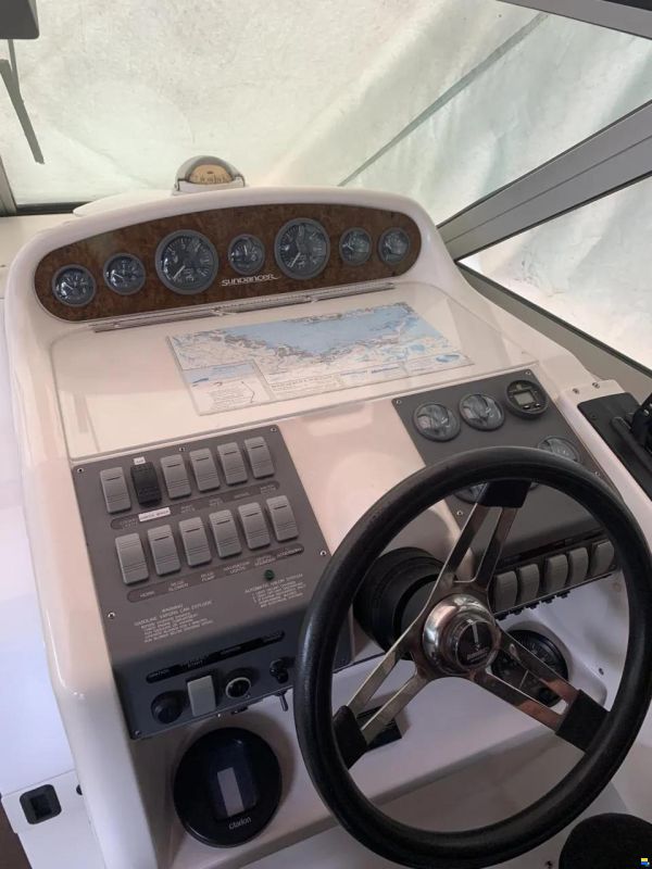 Sea Ray 270 Sundancer