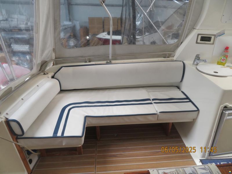 Polar Ibiza 390