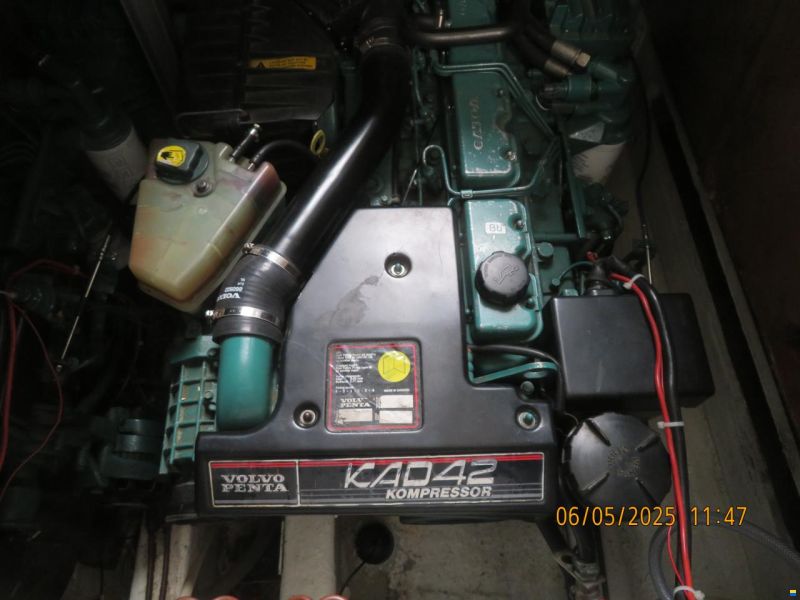 Polar Ibiza 390