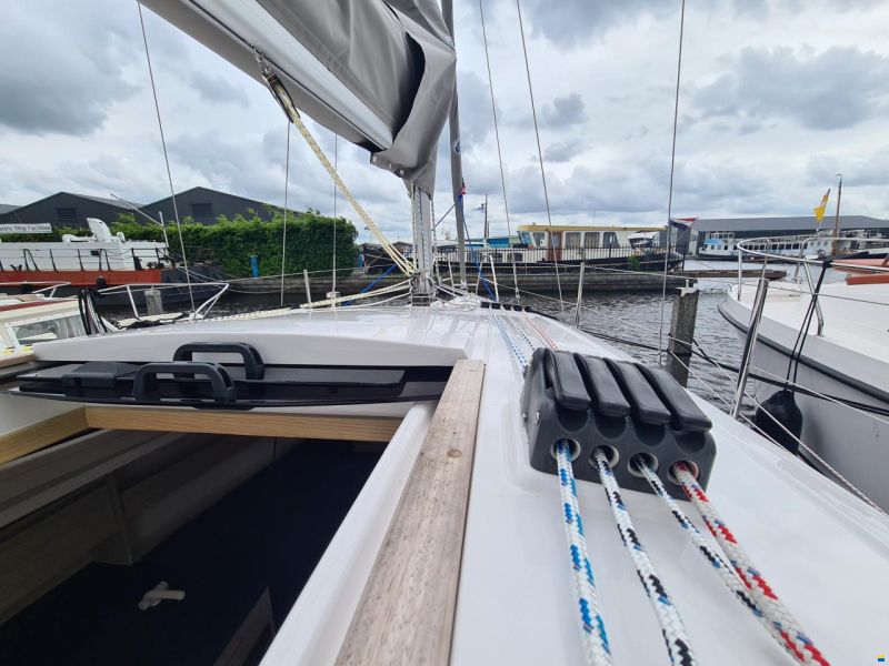 Maxus 26: different keel possibilities