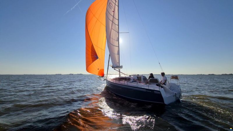 Maxus 26: different keel possibilities