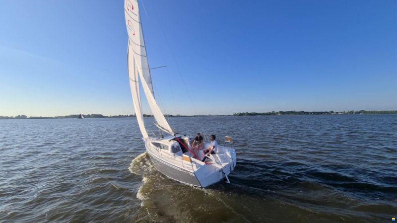 Maxus 26: different keel possibilities
