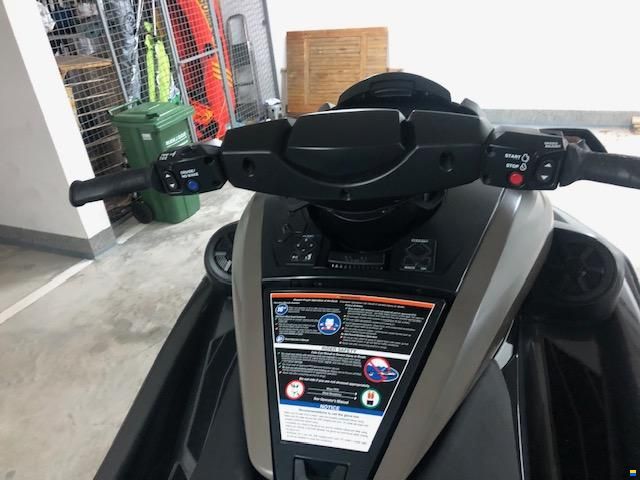 Yamaha WaveRunner FX Cruiser HO