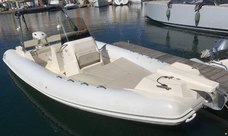Nuova Jolly 700 XL