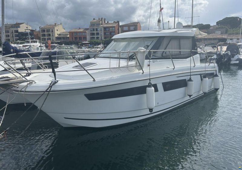 Jeanneau Merry Fisher 8.55