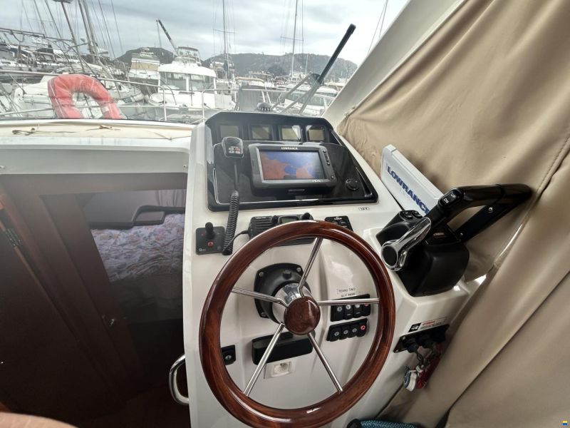 Jeanneau Merry Fisher 8.55