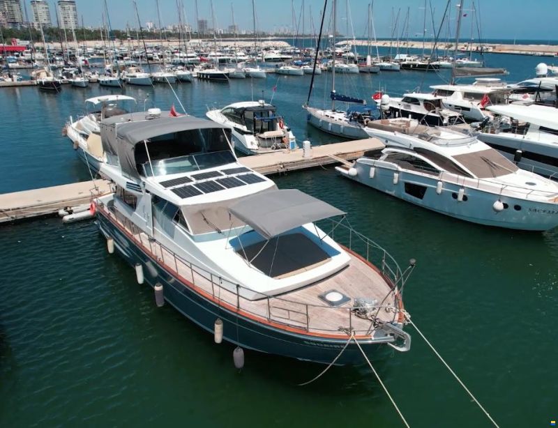 Sanlorenzo 57