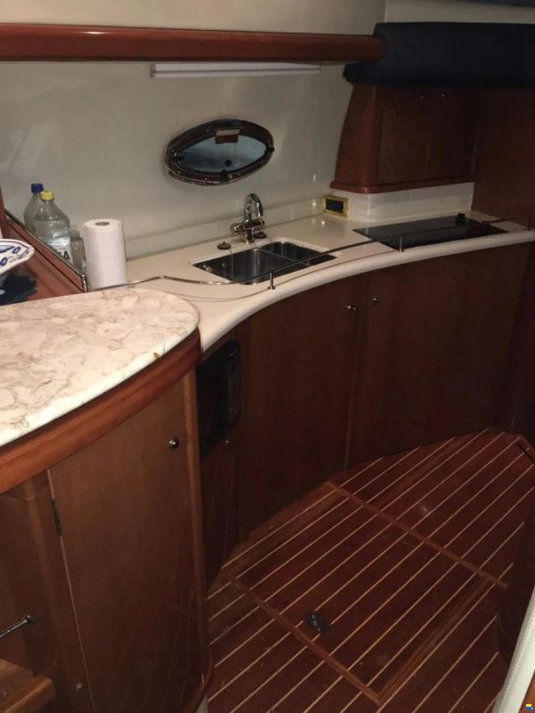 Sealine T47