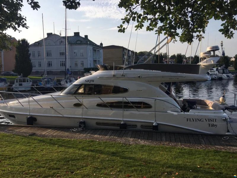 Sealine T47