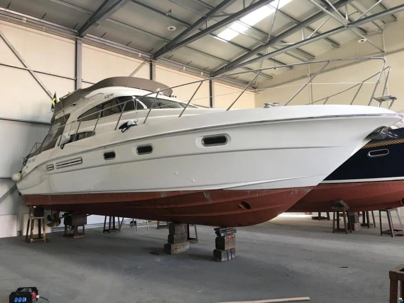 Sealine T47