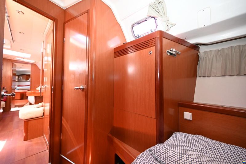 Beneteau Oceanis 46