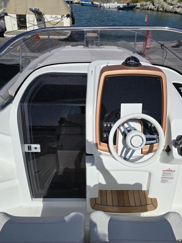 Capoforte by Invictus CX 240