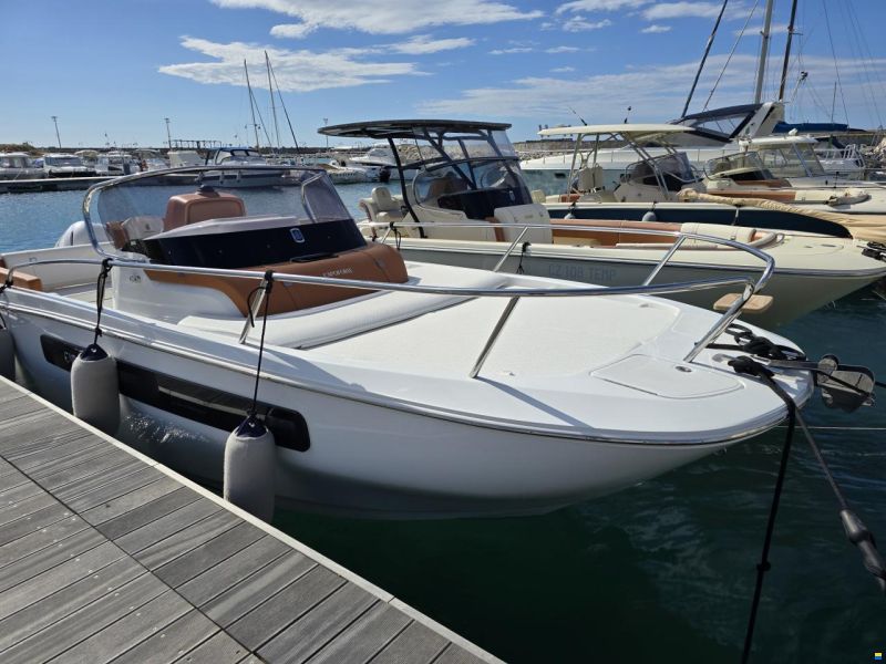 Capoforte by Invictus CX 240