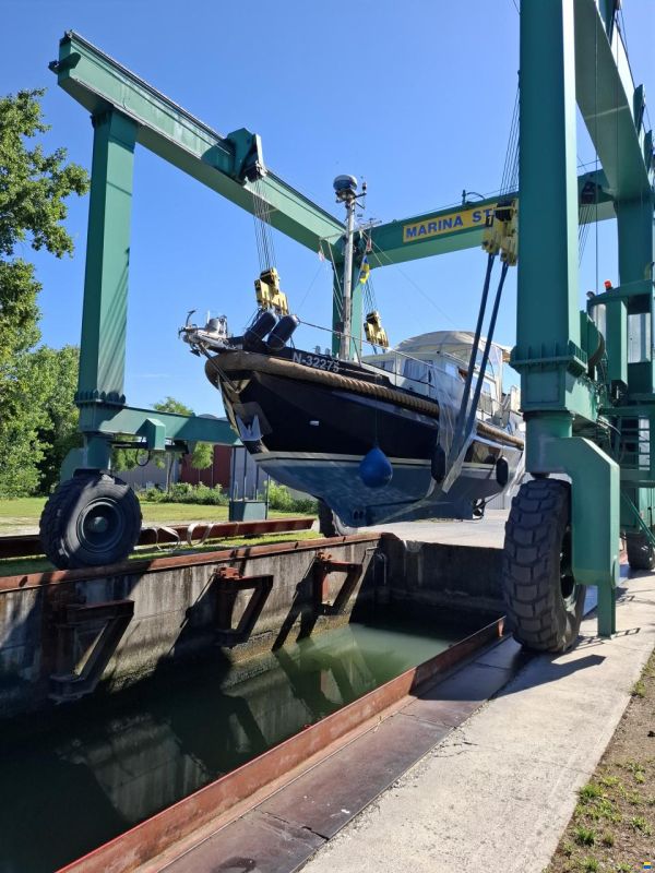 Linssen Sturdy 400 AC