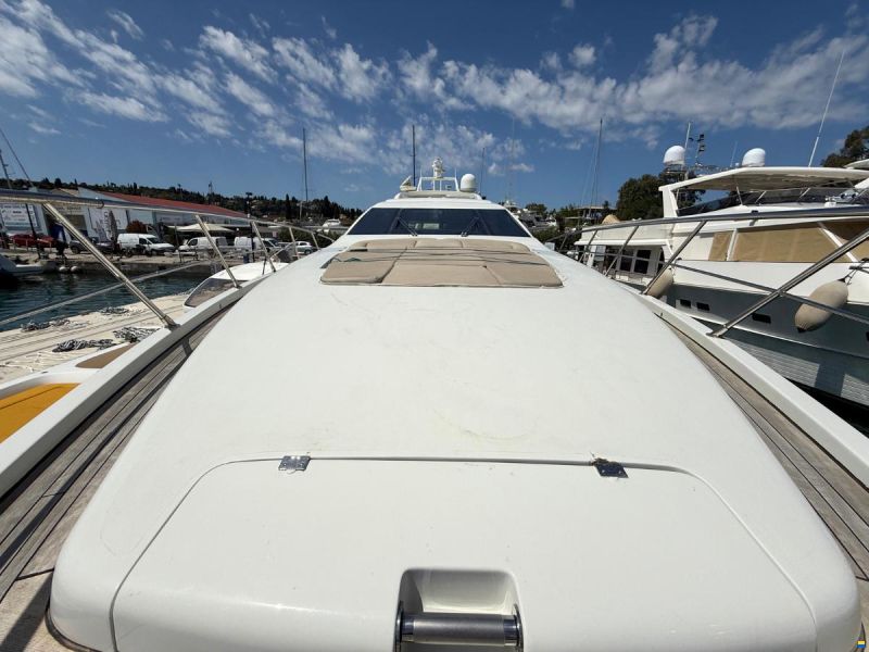 Azimut 86s