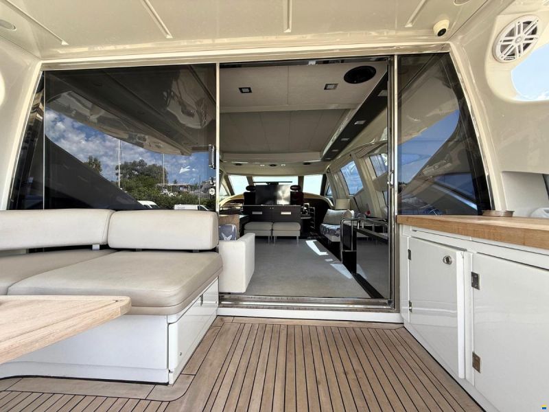 Azimut 86s