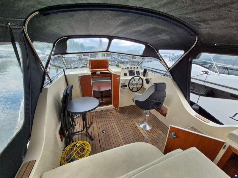 Marco Yachts 860 AK
