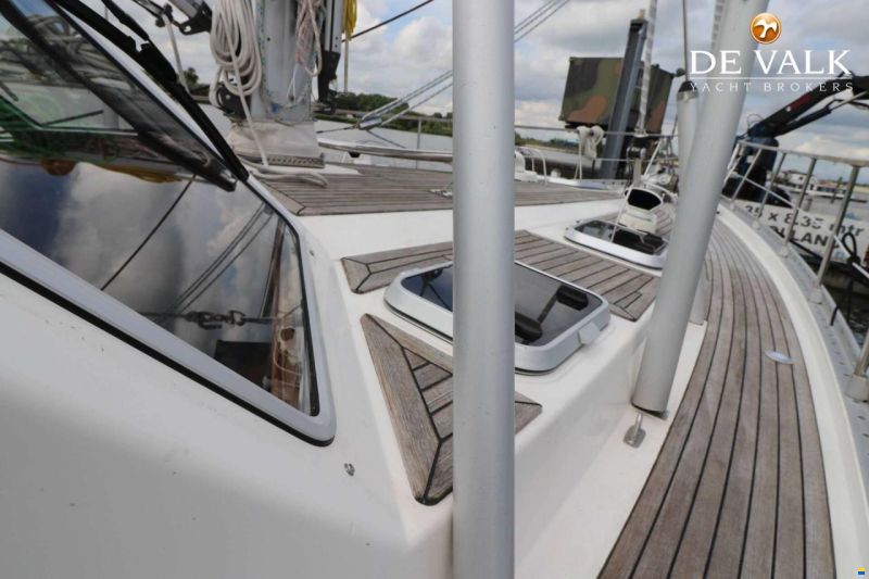 Nauticat 521