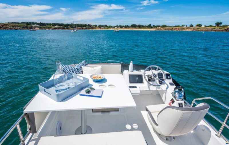 Beneteau Antares 11 Fly