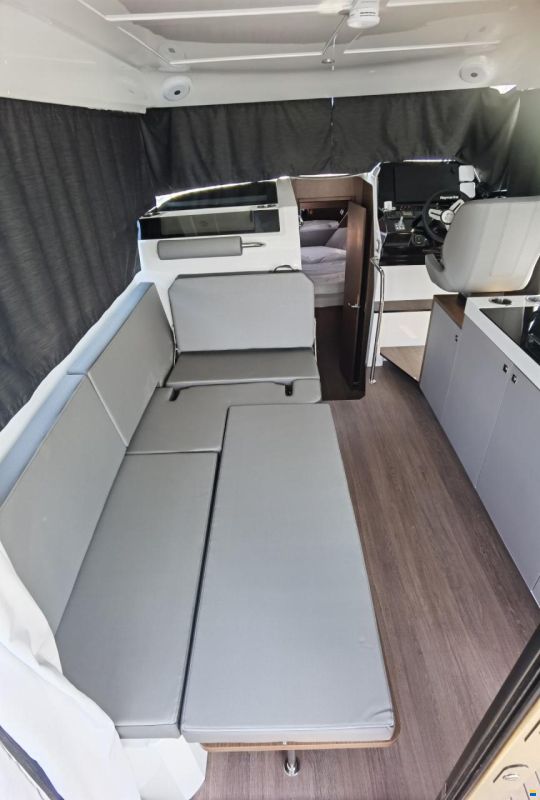 Beneteau Antares 11 Fly