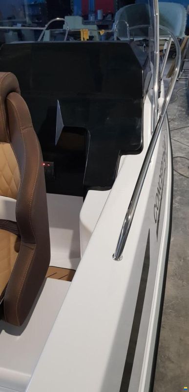 Marine Time QX640 Concept Cruiser
