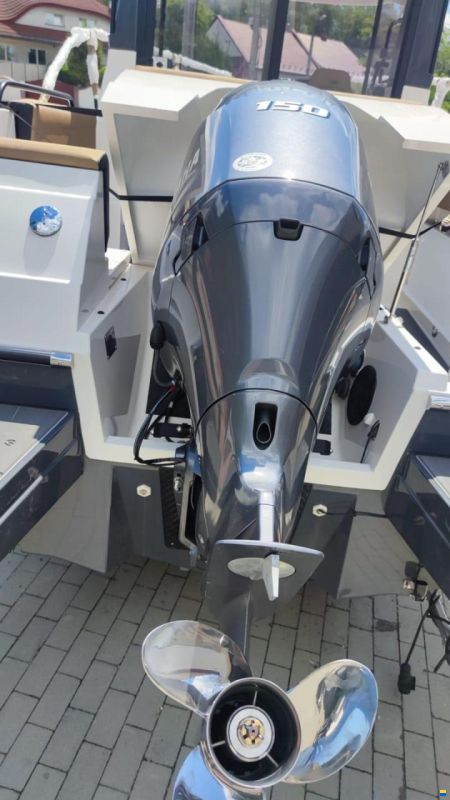 Marine Time QX650 Pilot House