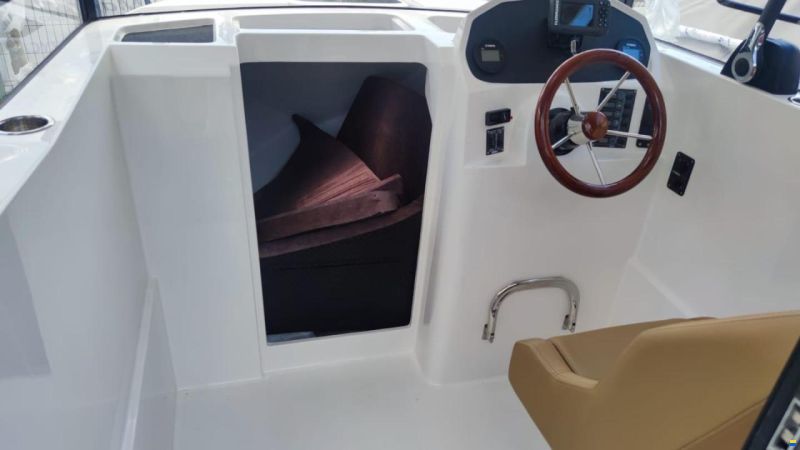 Marine Time QX650 Pilot House