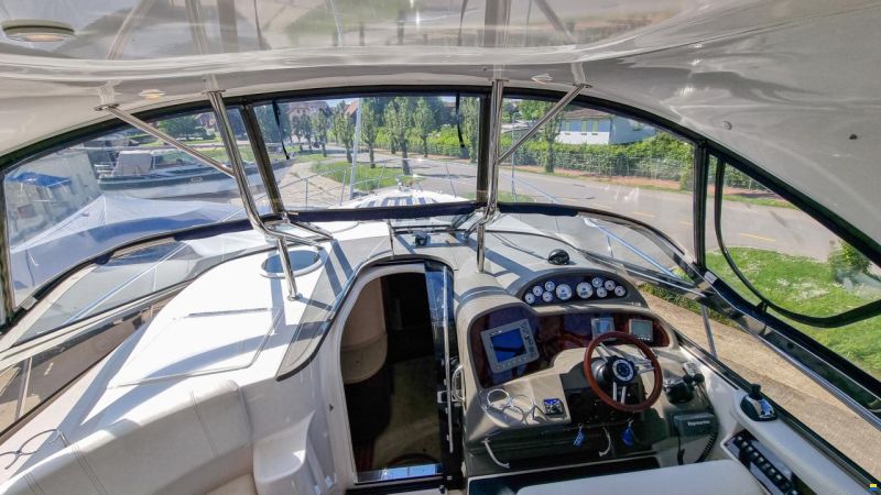 Regal 4060 Commodore