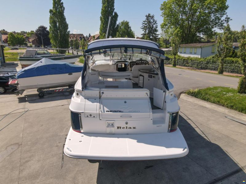 Regal 4060 Commodore