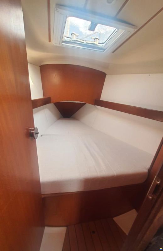 BENETEAU OCEANIS 351