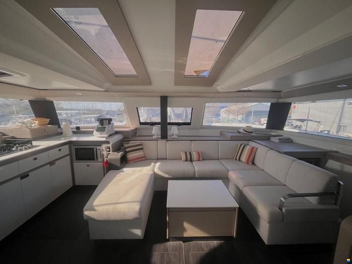 Fountaine Pajot Elba 45