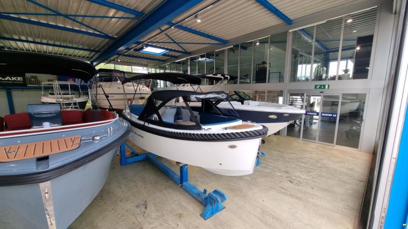 Corsiva 600 Tender