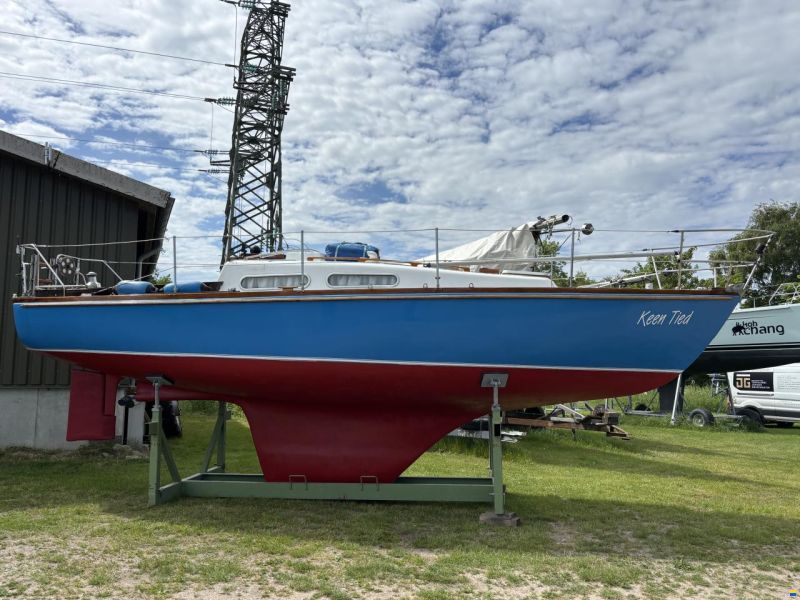 Athena 30
